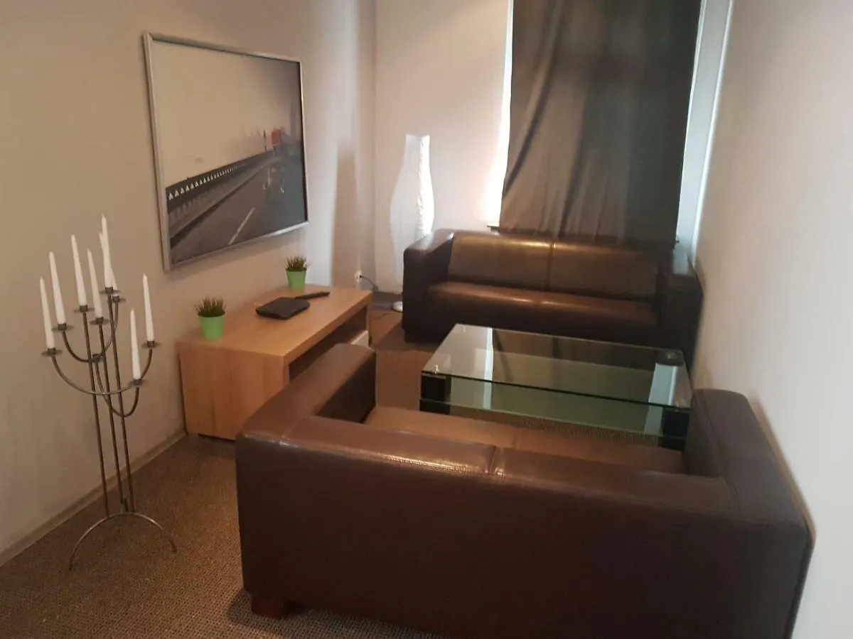 Riemannstrasse contacts